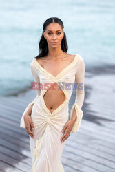 Cannes 2024 - sesja Zoe Saldany