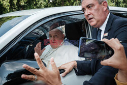Papież Franciszek z pielgrzymką w Indonezji