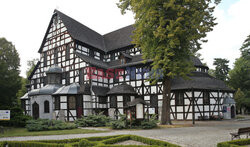 Architektura i sztuka sakralna w Polsce Monk