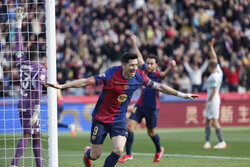 Robert Lewandowski strzelił gola podczas meczu FC Barcelona - Deportivo Alaves
