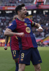 Robert Lewandowski strzelił gola podczas meczu FC Barcelona - Deportivo Alaves