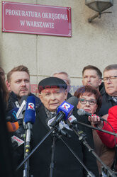 Konferencja Jarosława Kaczyńskiego przed Prokuraturą Okręgową