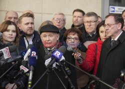 Konferencja Jarosława Kaczyńskiego przed Prokuraturą Okręgową