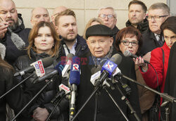 Konferencja Jarosława Kaczyńskiego przed Prokuraturą Okręgową