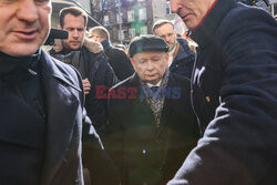 Konferencja Jarosława Kaczyńskiego przed Prokuraturą Okręgową