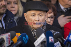 Konferencja Jarosława Kaczyńskiego przed Prokuraturą Okręgową