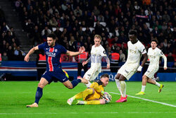 Marcin Bułka zatrzymał PSG