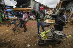 Kibera - dzielnica slumsów w Nairobi