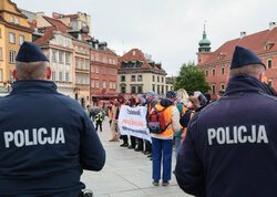 Ostatnie Pokolenie blokuje mosty w Warszawie