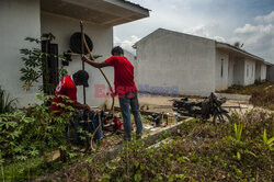 Wiercenie studni w Indonezji