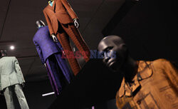Wystawa Superfine: Tailoring Black Style