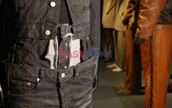 Wystawa Superfine: Tailoring Black Style