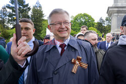 Dzień Zwycięstwa na terenie Mauzoleum Żołnierzy Radzieckich