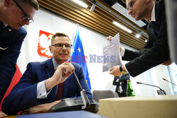 Komisja Sprawiedliwości wezwała Karola Nawrockiego do złożenia wyjaśnień