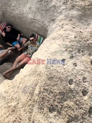 Wykopali wielką dziurę na plaży w Jastarni