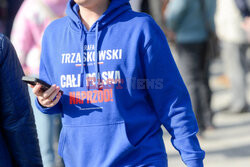 Rafał Trzaskowski na Starym Rynku w Łodzi