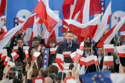 Rafał Trzaskowski na Starym Rynku w Łodzi