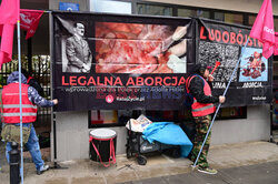 Protest pod kliniką aborcyjną Abotak