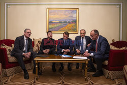 Europejscy politycy z wizytą w Kijowie