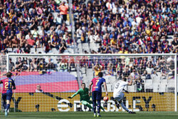 FC Barcelona wygrywa 4-3 w El Clasico