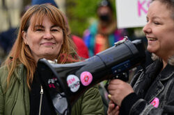 Demonstracja solidarnościowa z przychodnią aborcyjną Abotak