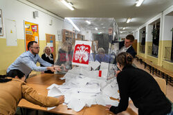 Wybory prezydenckie 2025 - liczenie glosów