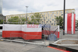 Przygotowania do niedzielnych marszów w Warszawie