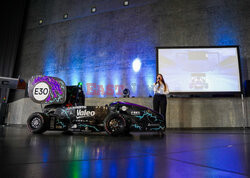 Nowy elektryczny bolid AGH Racing