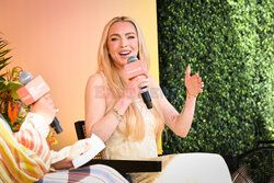Lindsay Lohan z mężem na evencie The Wellness Oasis