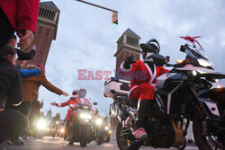 Parada Mikołajów w Barcelonie