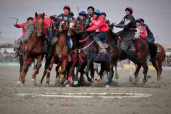 Tradycyjne zawody buzkashi  w w Afganistanie