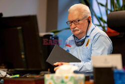 Lech Wałęsa udziela wywiadu agencji AFP