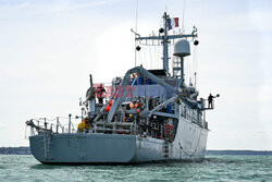 Na pokładzie francuskiego niszczyciela min - AFP