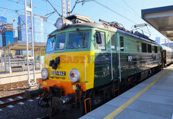 Pociąg Nieśpieszny rusza w trasę