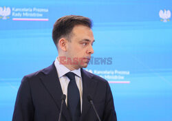 Konferencja ministrów: Domańskiego, Żurka i Siemoniaka