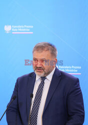 Konferencja ministrów: Domańskiego, Żurka i Siemoniaka