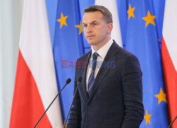 Konferencja ministrów: Domańskiego, Żurka i Siemoniaka