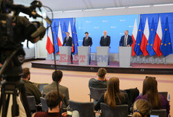 Konferencja ministrów: Domańskiego, Żurka i Siemoniaka