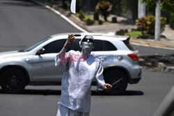 Uliczny artysta w San Salvador