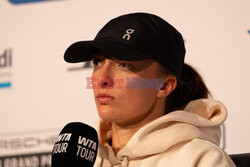 Iga Świątek przegrała z Andriejewą na turnieju WTA 500 w Stuttgarcie