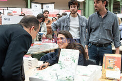 Charlotte Casiraghi na targach książki w Paryżu