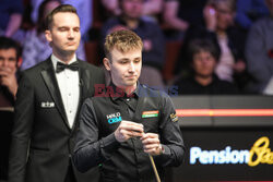 Antoni Kowalski debiutuje na MŚ w snookerze