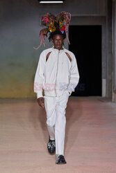 Pokaz DSM Kei Ninomiya we Florencji