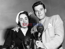 Eyevine Keystone USA December 2010