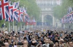Przejazd Młodej Pary i gości przez Londyn