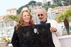 Cannes - sesja do filmu Puzzle of a Downfall Child