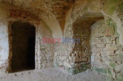Ujazd - ruiny zamku Krzyżtopór