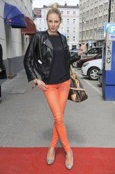 Otwarcie salonu Sharley