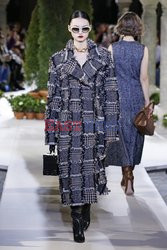 Oscar de  La Renta LB