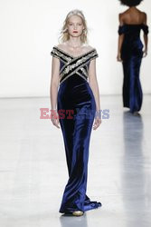 Tadashi Shoji